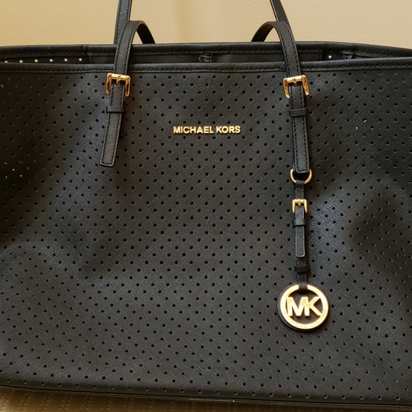 Michael Kors Perforated Leather Jet Set Tote HOST PICK! - Picture 9 of 11